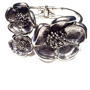 Flower Bracelet Cuff